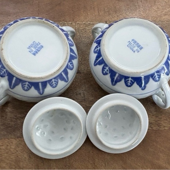 Vintage White & Blue chinoiserie Chinese rice eyes pair covered sugar bowls - Picture 3 of 4